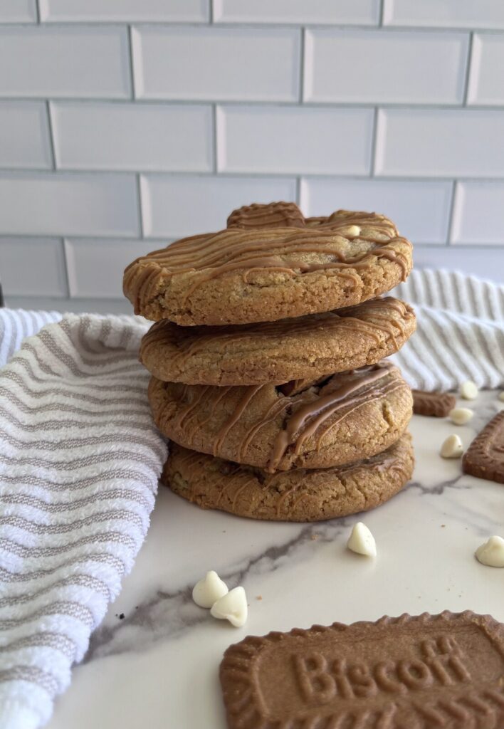 Biscoff Stuffed Cookie