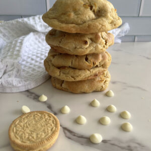 Lemon Oreo Stuffed Cookie