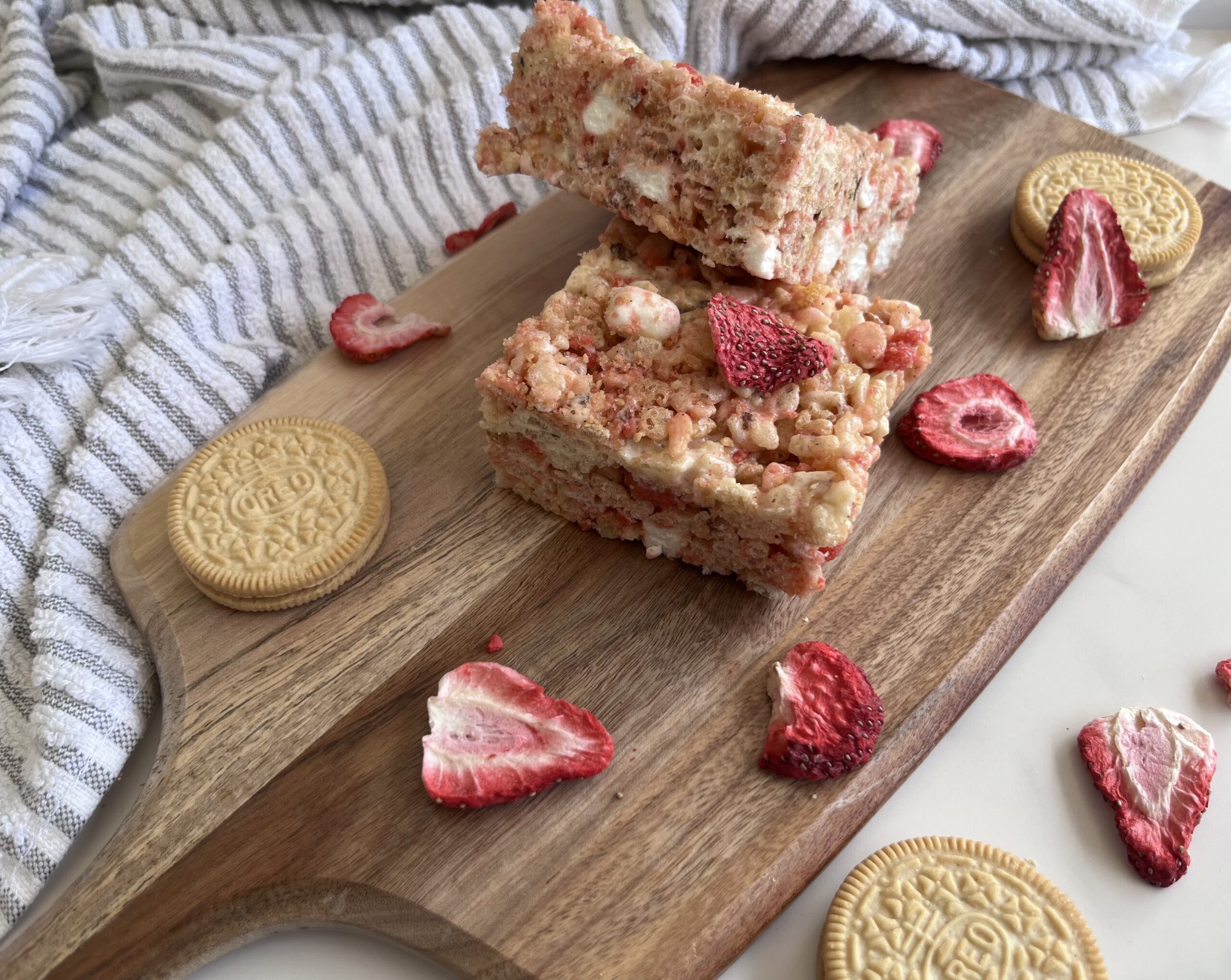 Strawberry Crunch Rice Krispie Treat